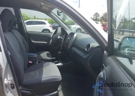 2005 Toyota Rav4 from USA, damaged, VIN JTEGD20V050082387